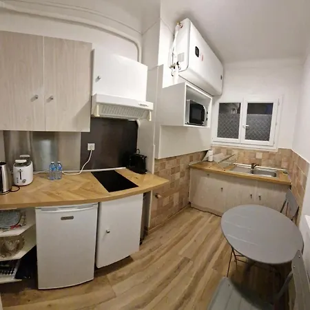 公寓 Confortable 10 Min Du Palais Des Festivals