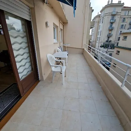 Appartement Confortable 10 Min Du Palais Des Festivals Cannes